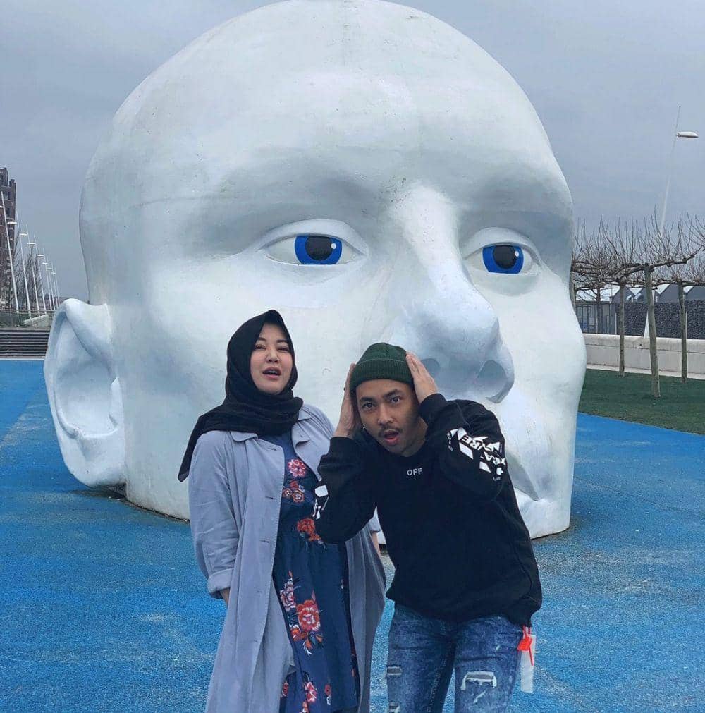 instagram.com/risa_saraswati