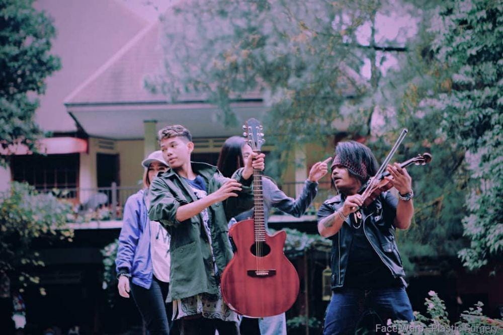 instagram.com/tegar_official