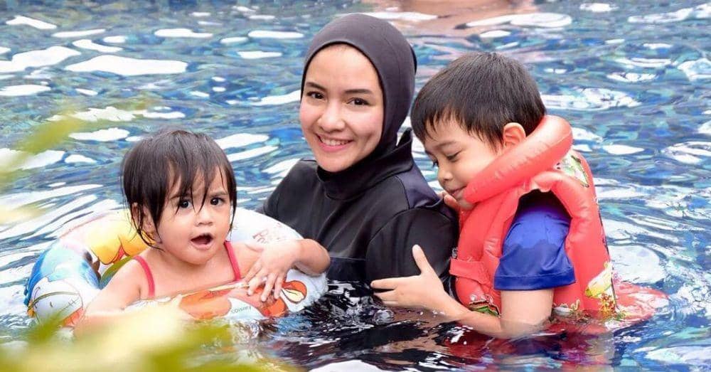 instagram.com/intan_nuraini23