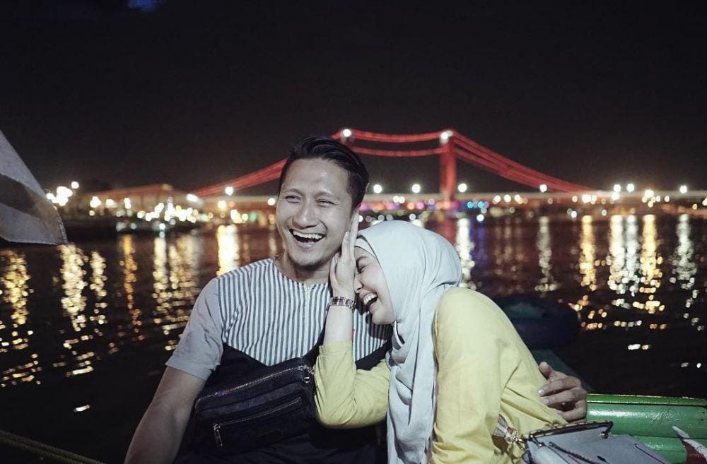 instagram.com/fenitarie