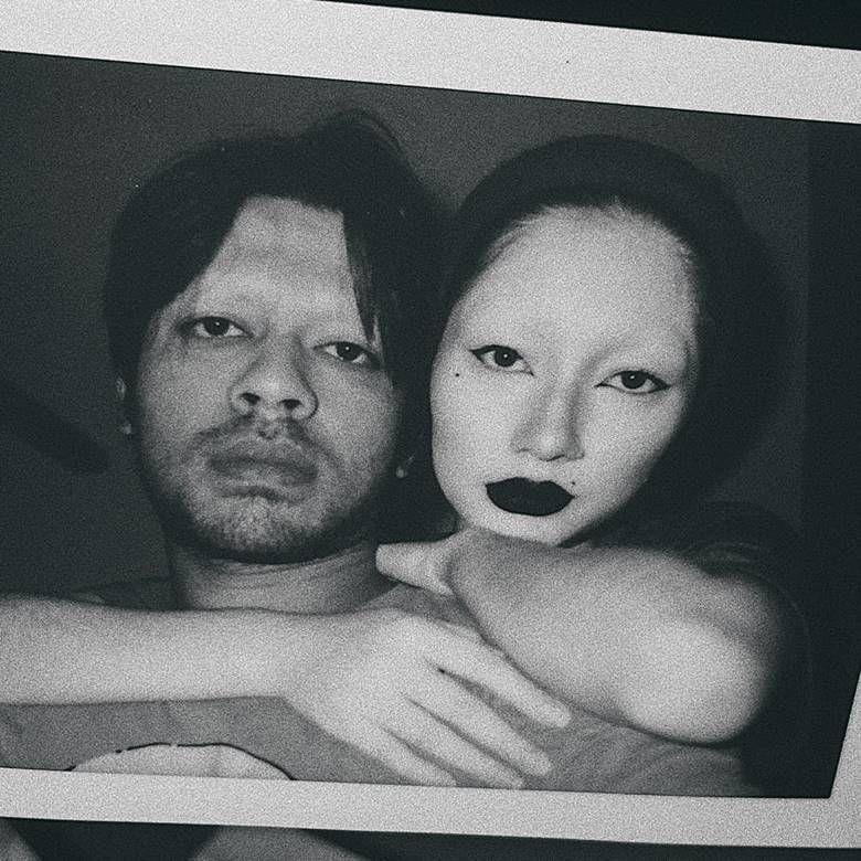 instagram.com/devinaureel/