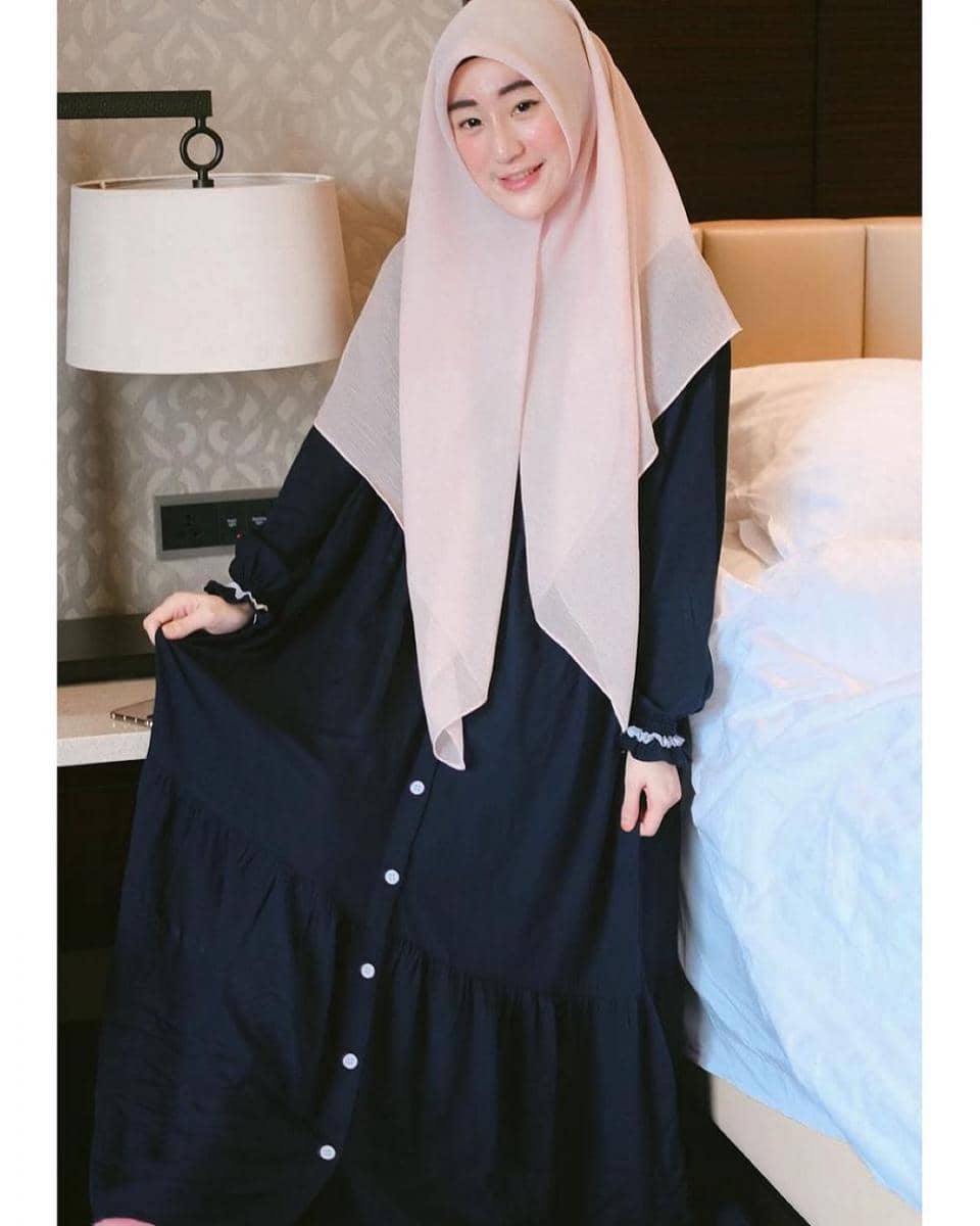 instagram.com/larissachou