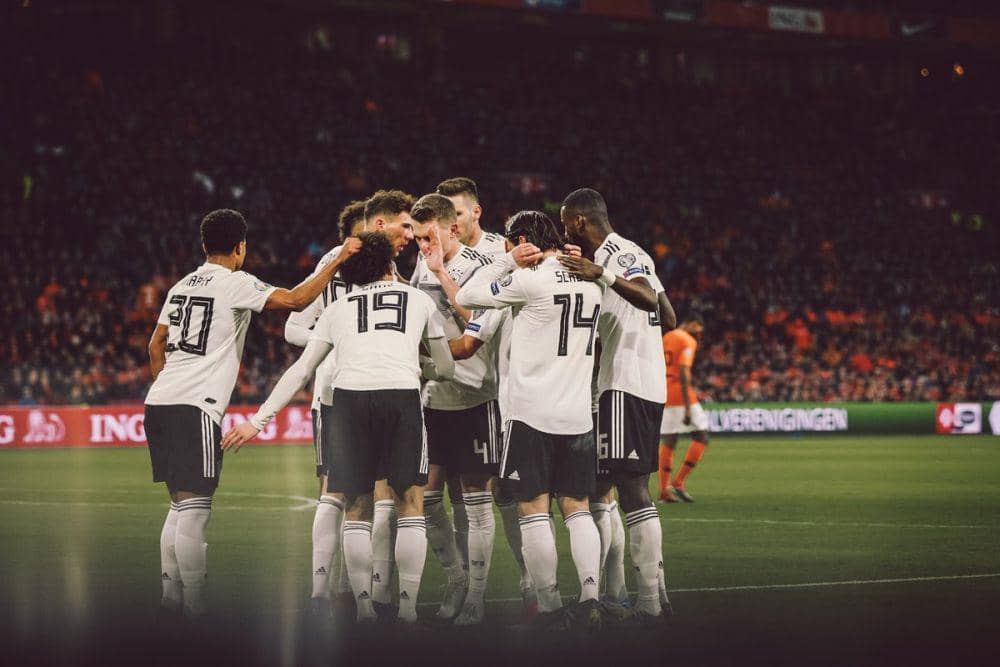 twitter.com/DFB_Team_EN