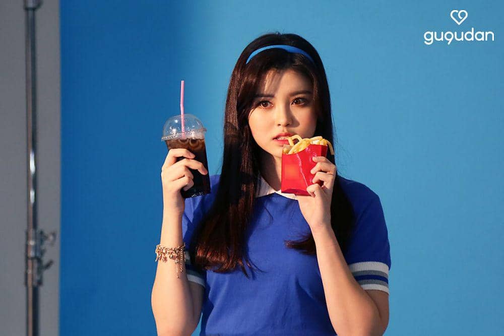 twitter.com/gu9udans