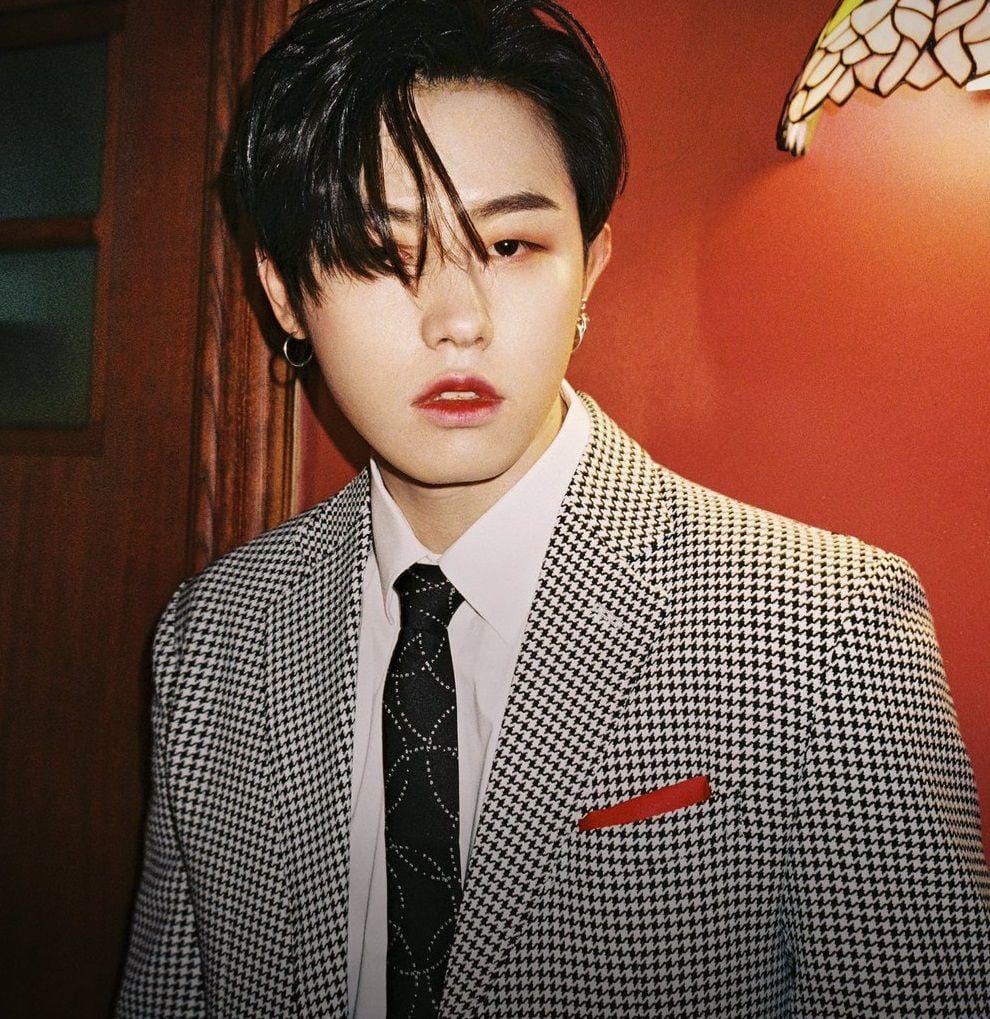 Twitter.com/@blockb_official