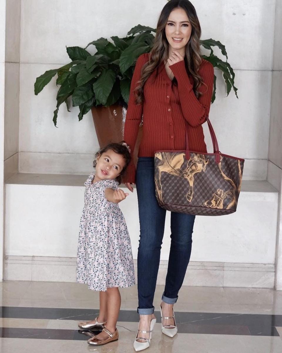 Instagram.com/cathysharon