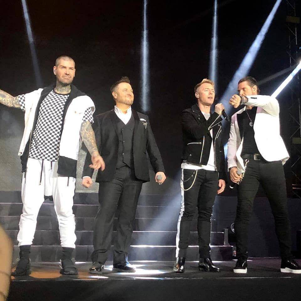 instagram.com/boyzoneindofam