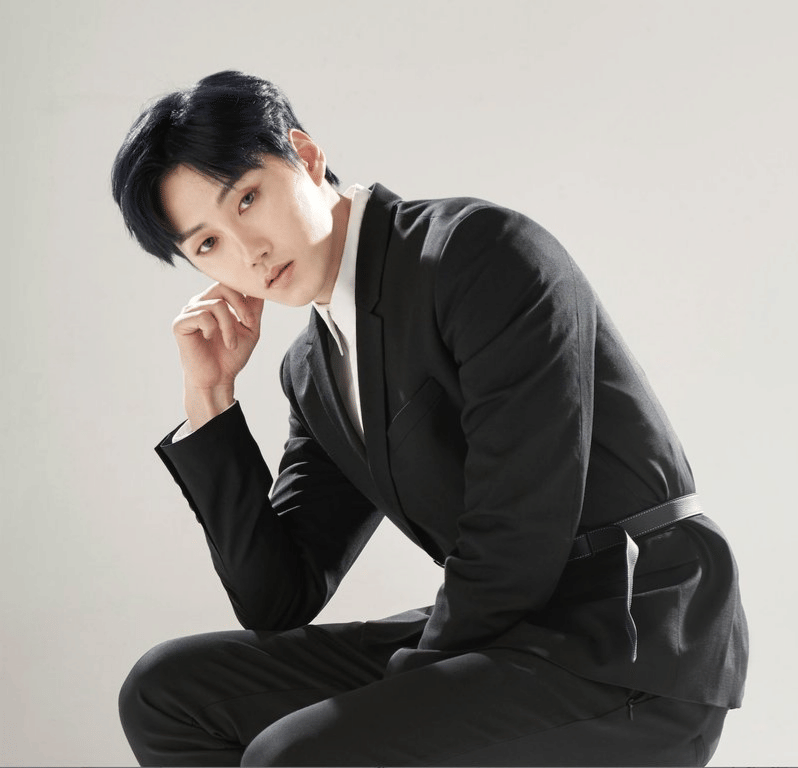 Twitter.com/@VAV_official