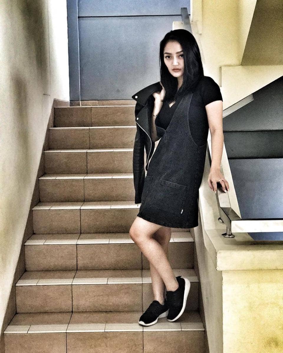 instagram.com/sitibadriahh