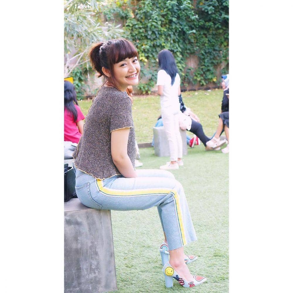 instagram.com/sitibadriahh