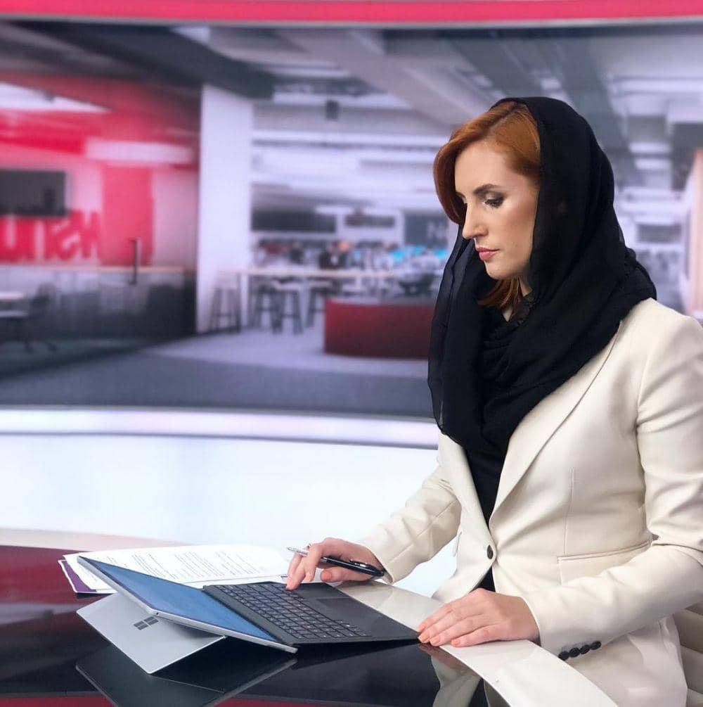 instagram.com/samanthahayes