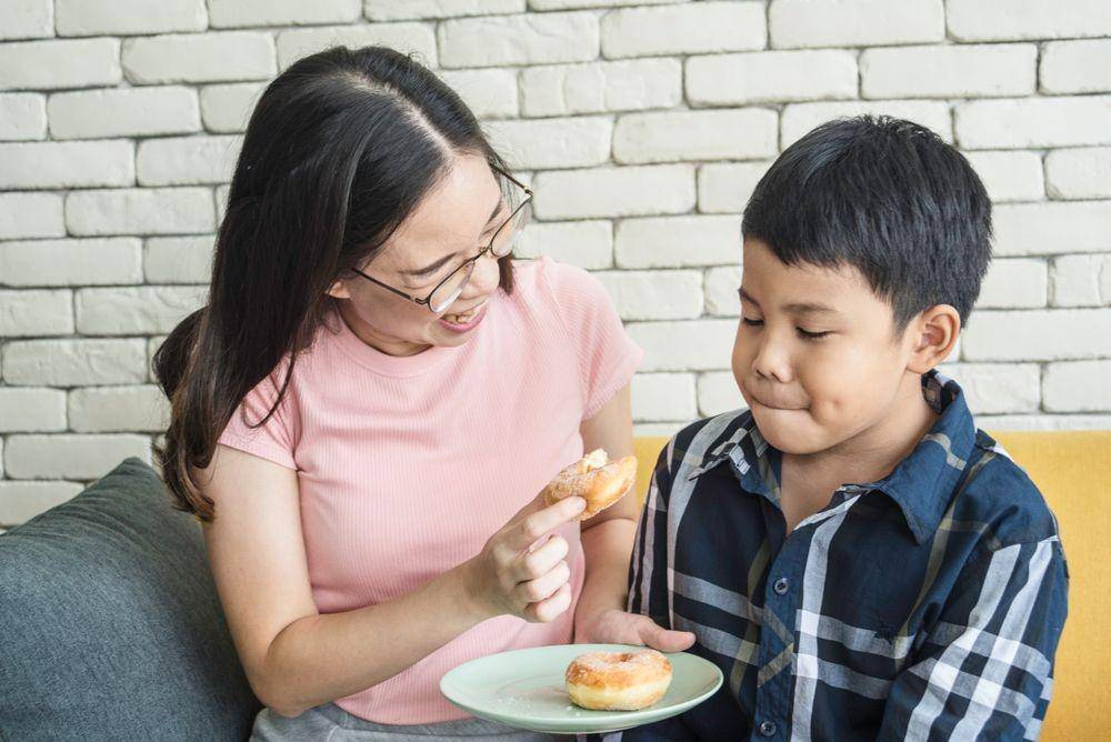 shutterstock.com/ucchie79
