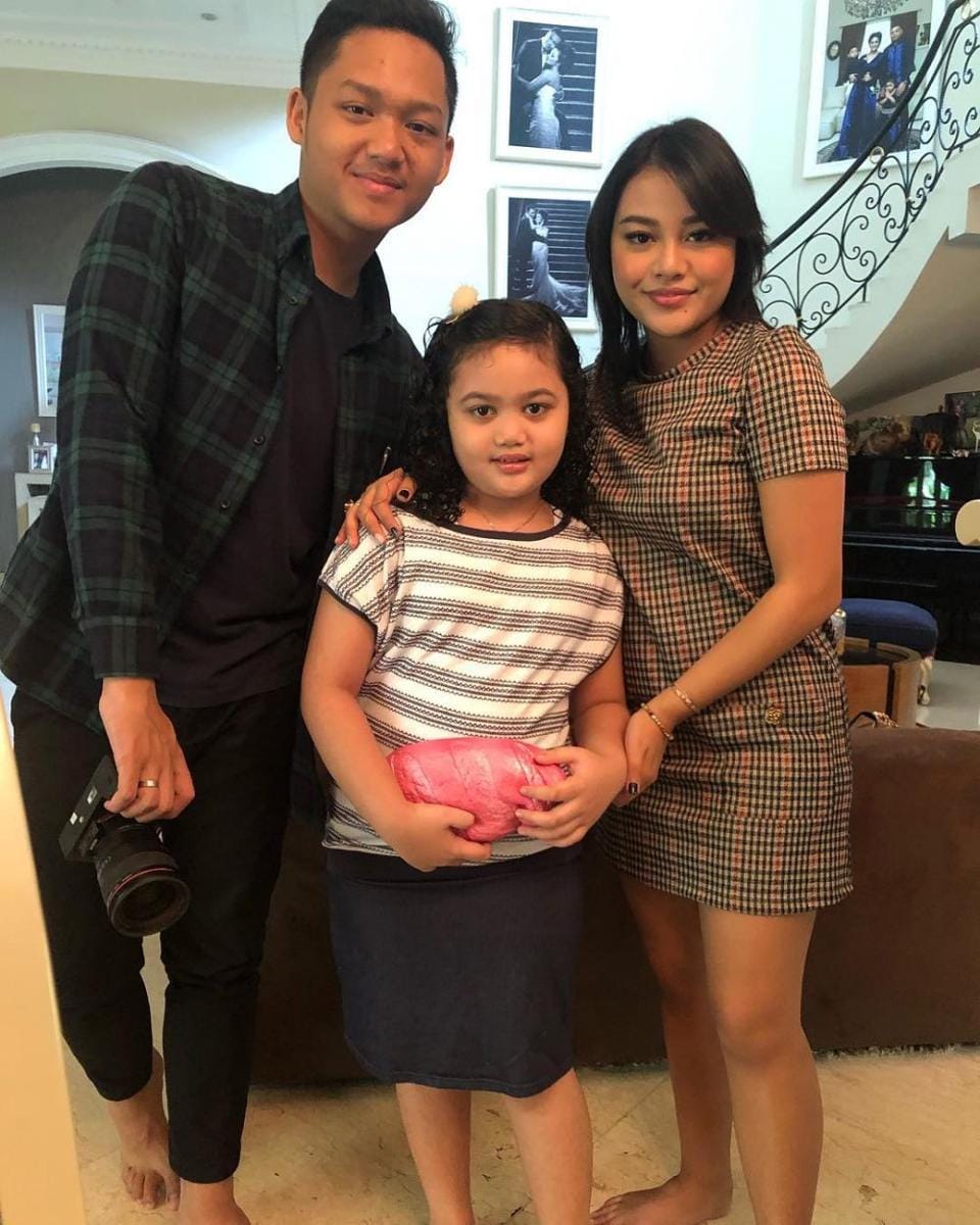 instagram.com/krisdayantilemos