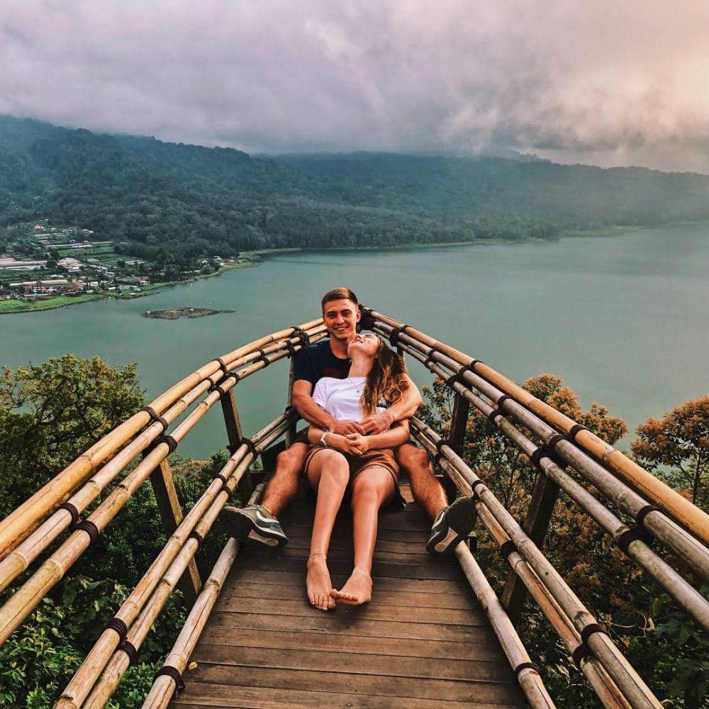 instagram.com/karinaislamova