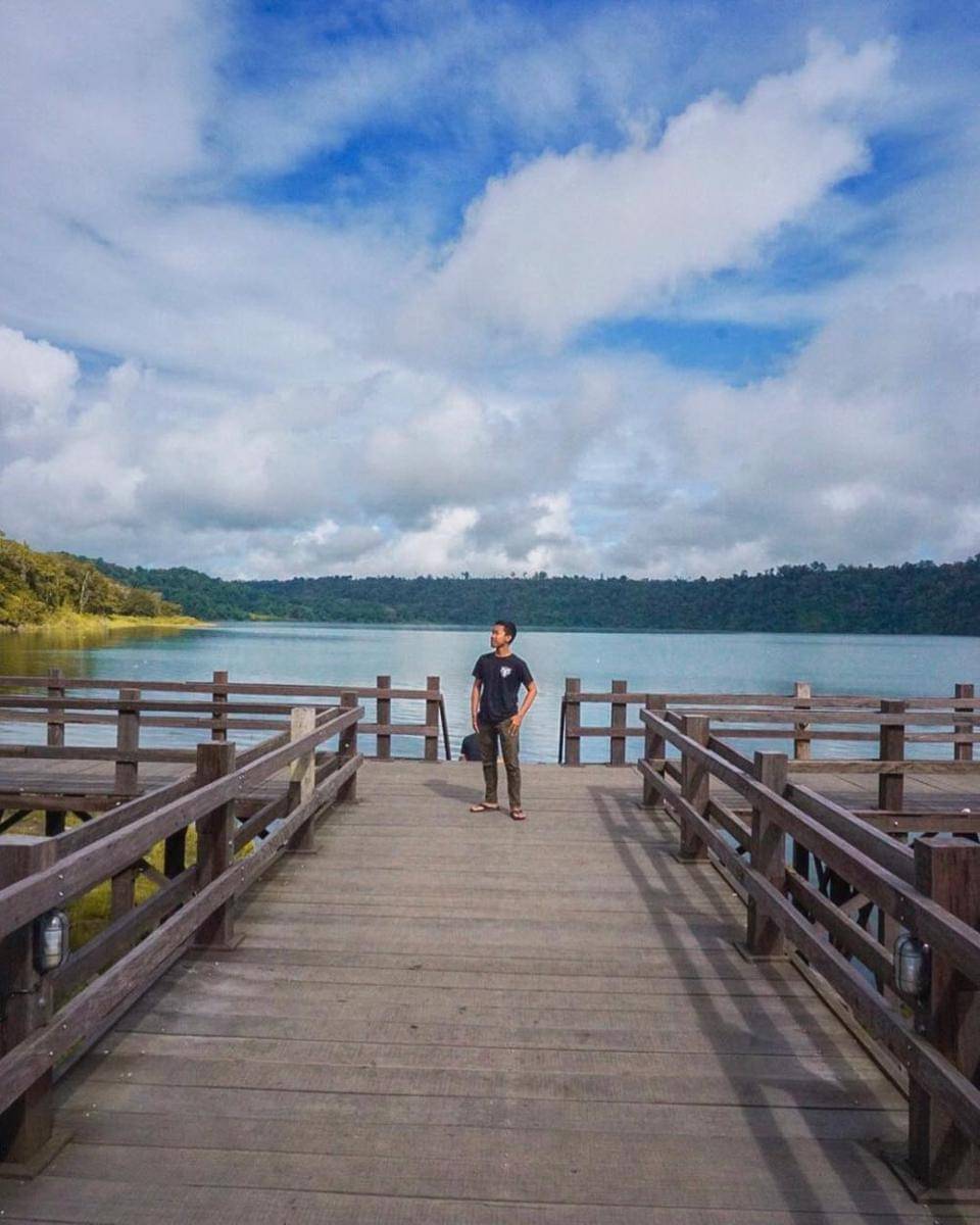 instagram.com/aguspradnyana23