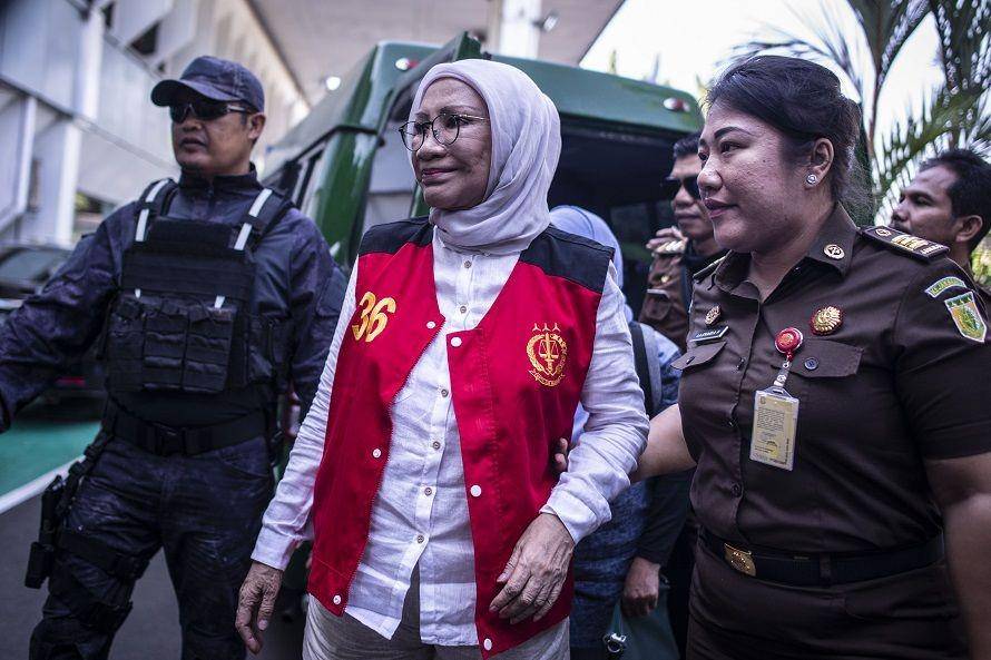 Ratna Sarumpaet