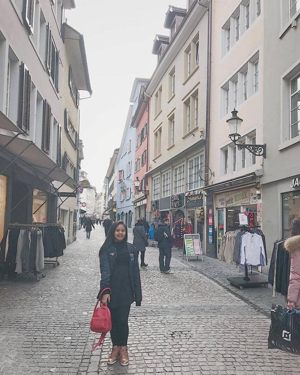 instagram.com/naylaaaa04