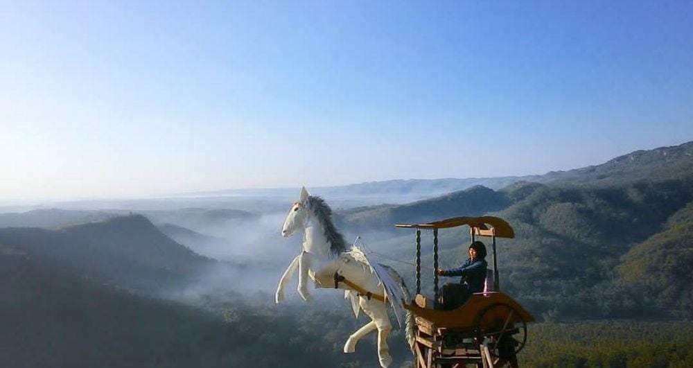 instagram.com/emy_why