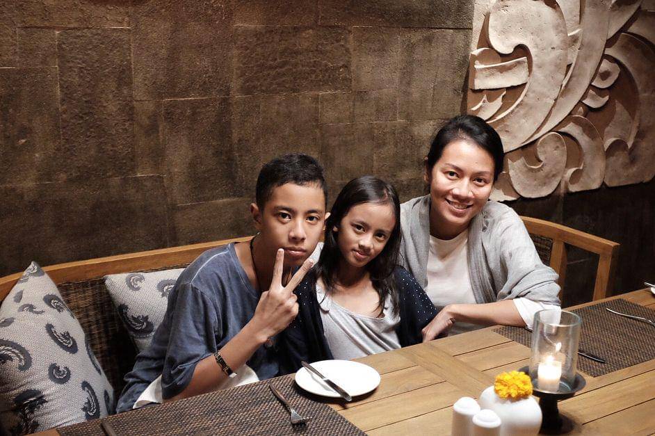 Instagram.com/deelestari