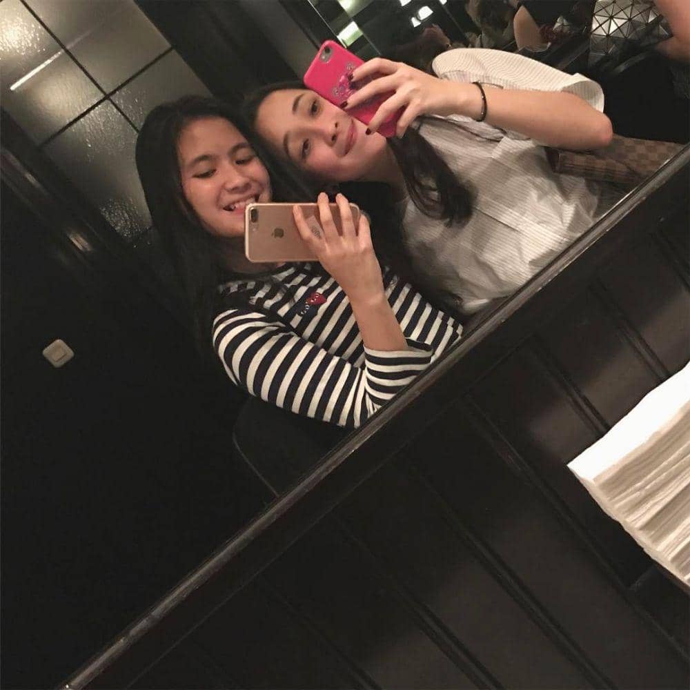 instagram.com/@ashzahrantiara