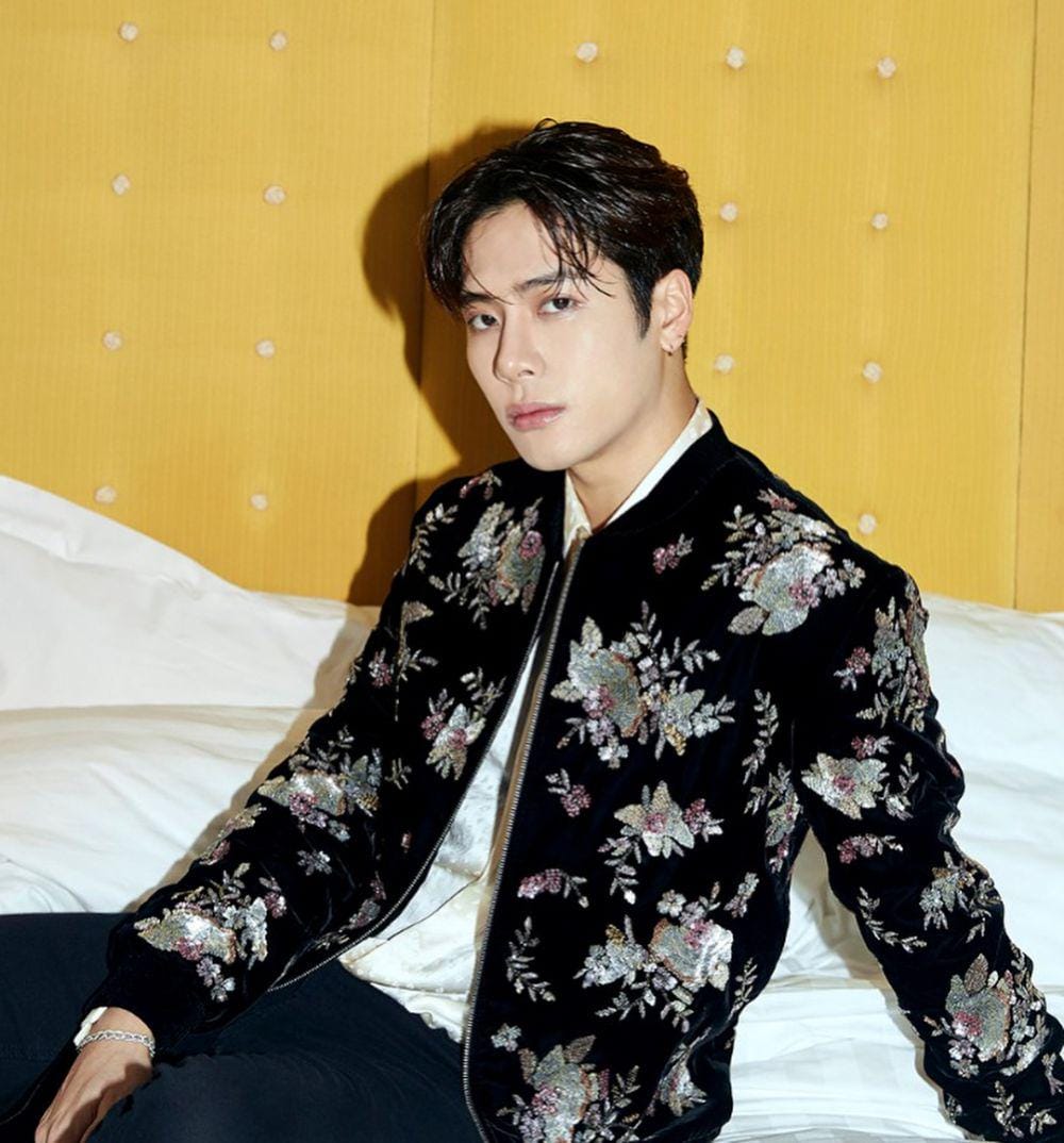 Instagram.com/jacksonwang852g7