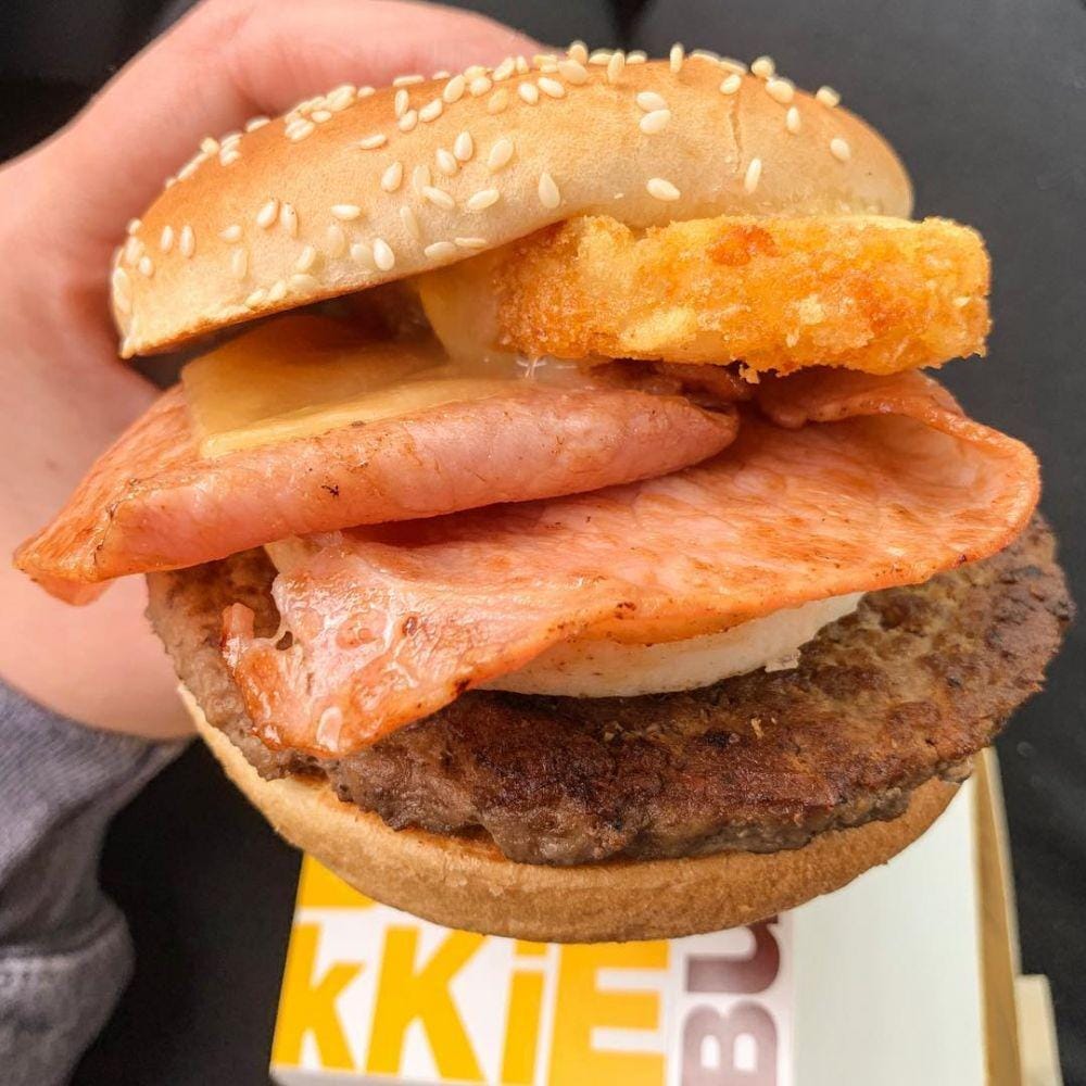 instagram.com/weeatbne/