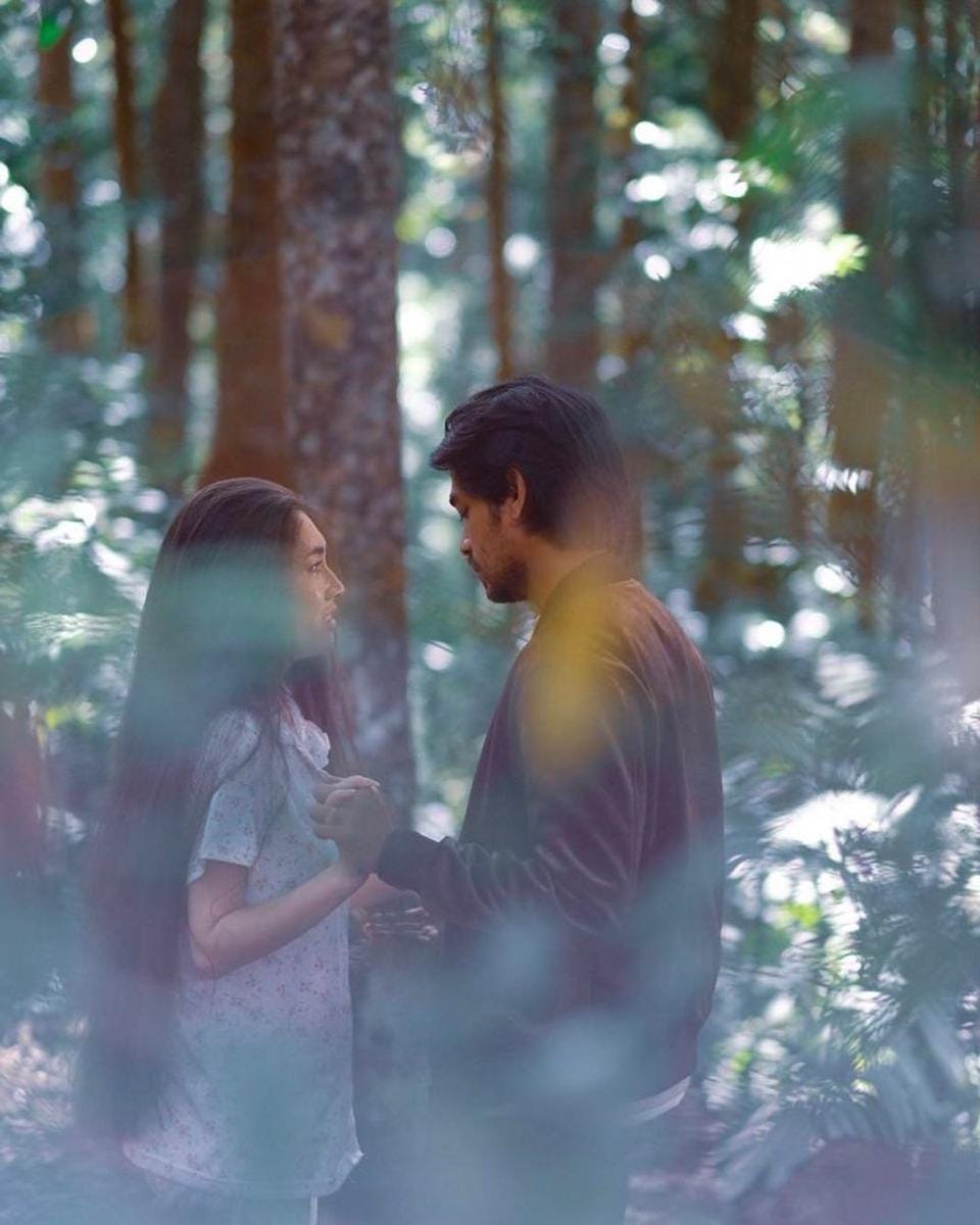 Instagram.com/devinaureel