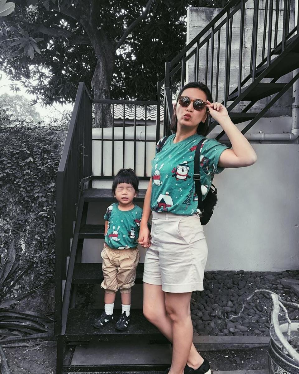 instagram.com/jenniferarnelita