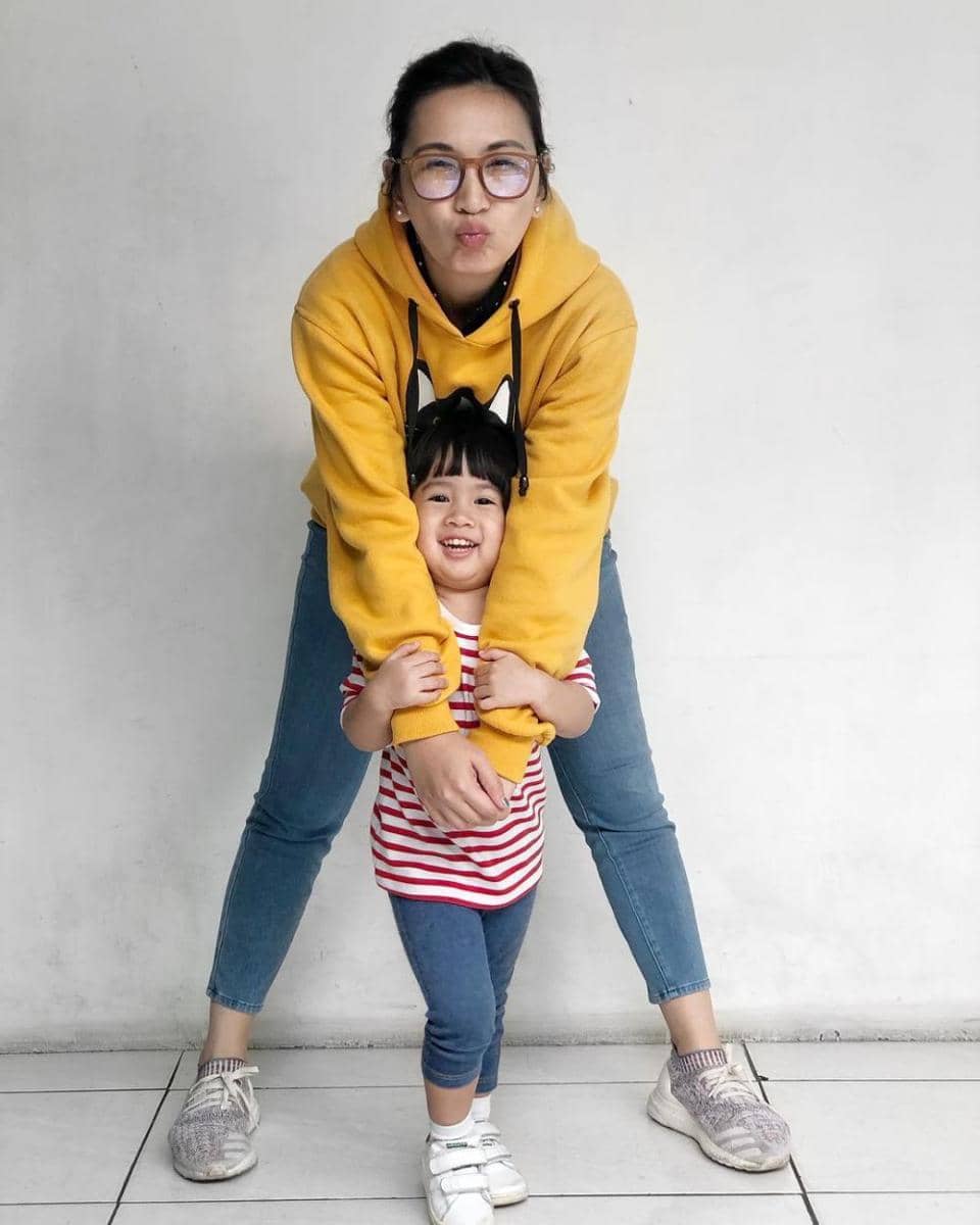 instagram.com/jenniferarnelita