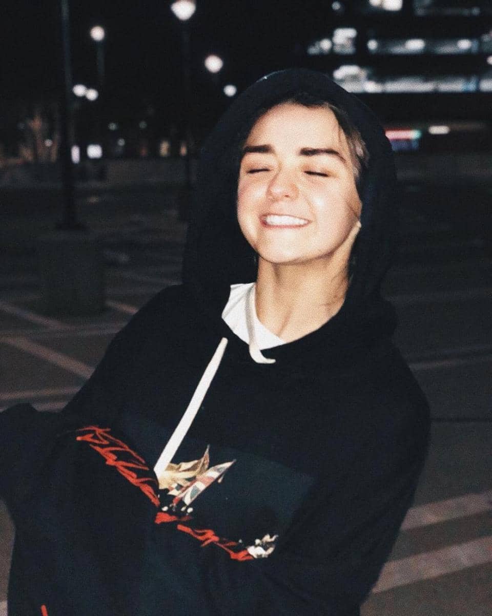 Instagram.com/maisie_williams
