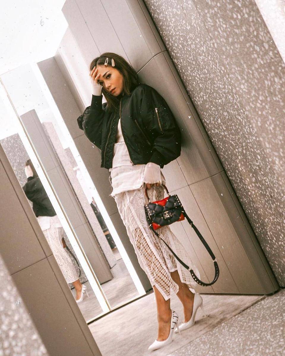 instagram.com/ayladimitri