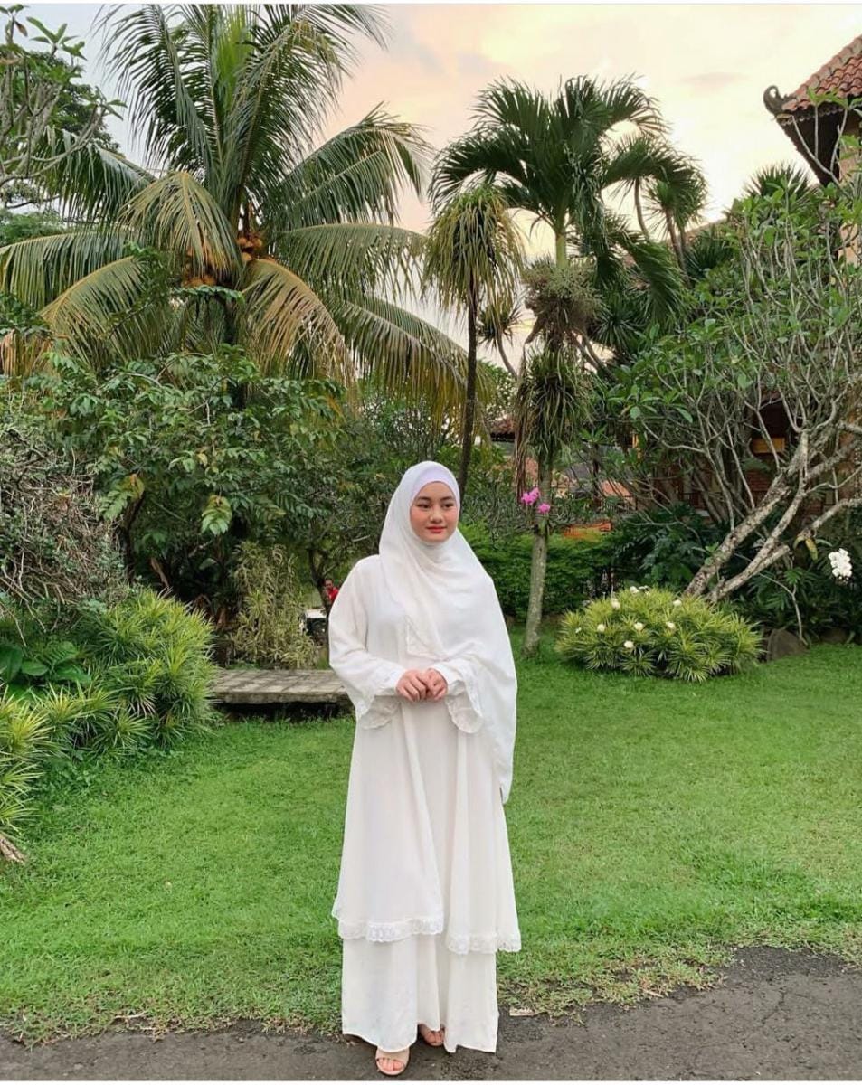 instragam.com/dindahw