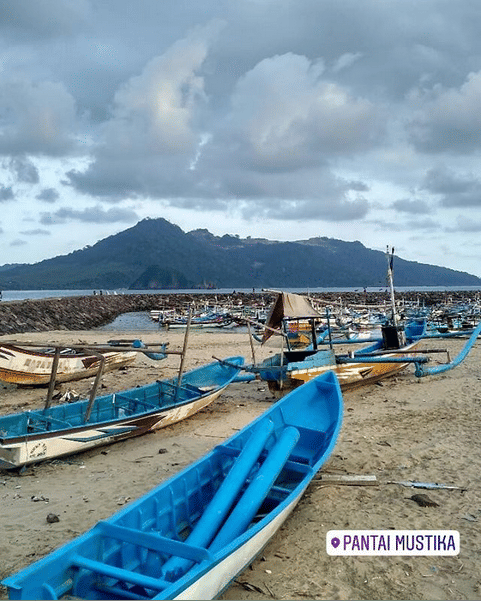 view Tambang Emas di Bukit Tumpang Pitu (Dokumen Pribadi)