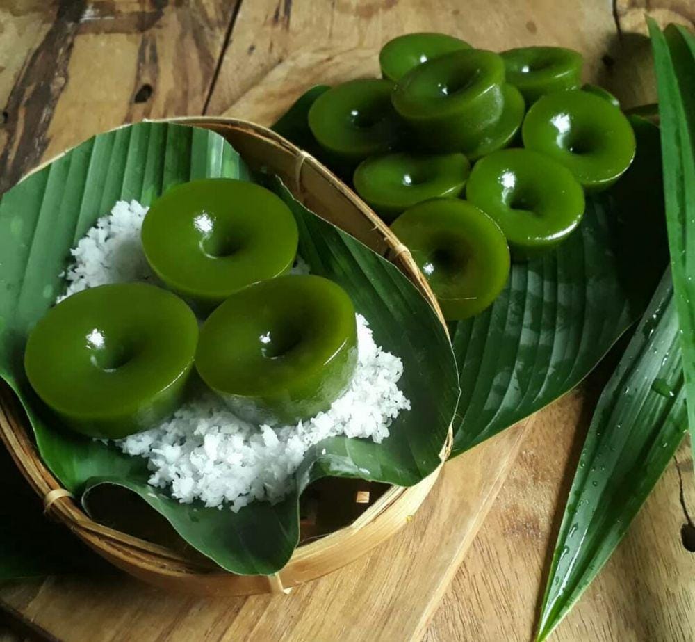 Instagram.com/natalieduyen