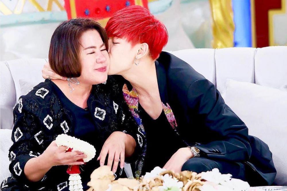 Instagram.com/bambam1a