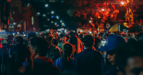 Pexels.com/Lino Khim Medrina, diedit di Canva