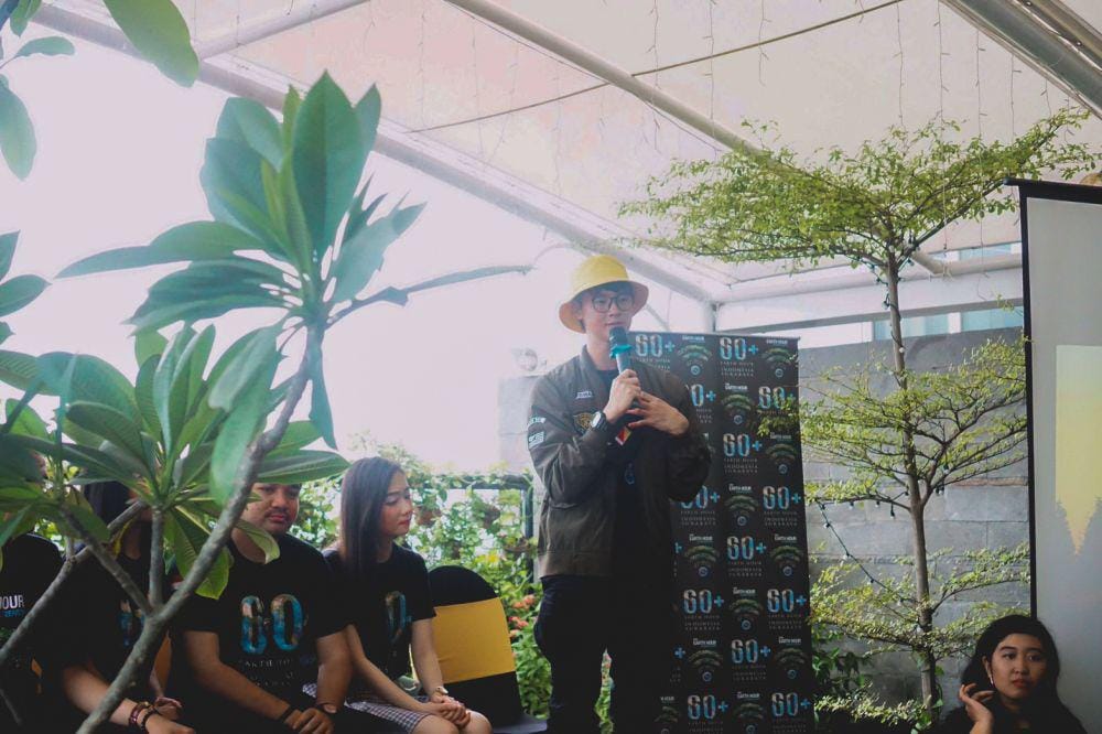 Earth Hour Surabaya / Alherani Junivia