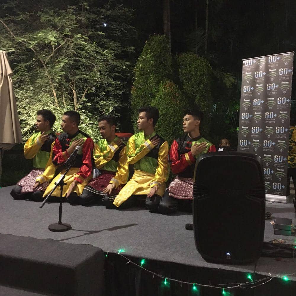 Earth Hour Surabaya/Natasha