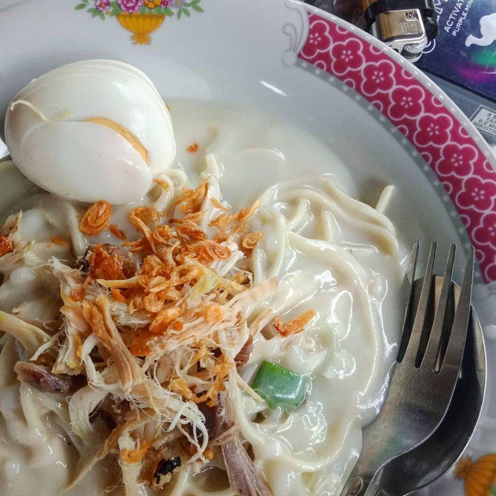 instagram.com/yeah.bebo/