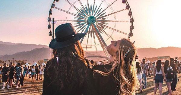 instagram.com/debiflue