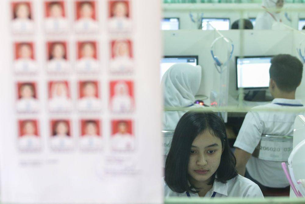 Ilustrasi Ujian Nasional (ANTARA FOTO/Rivan Awal Lingga)