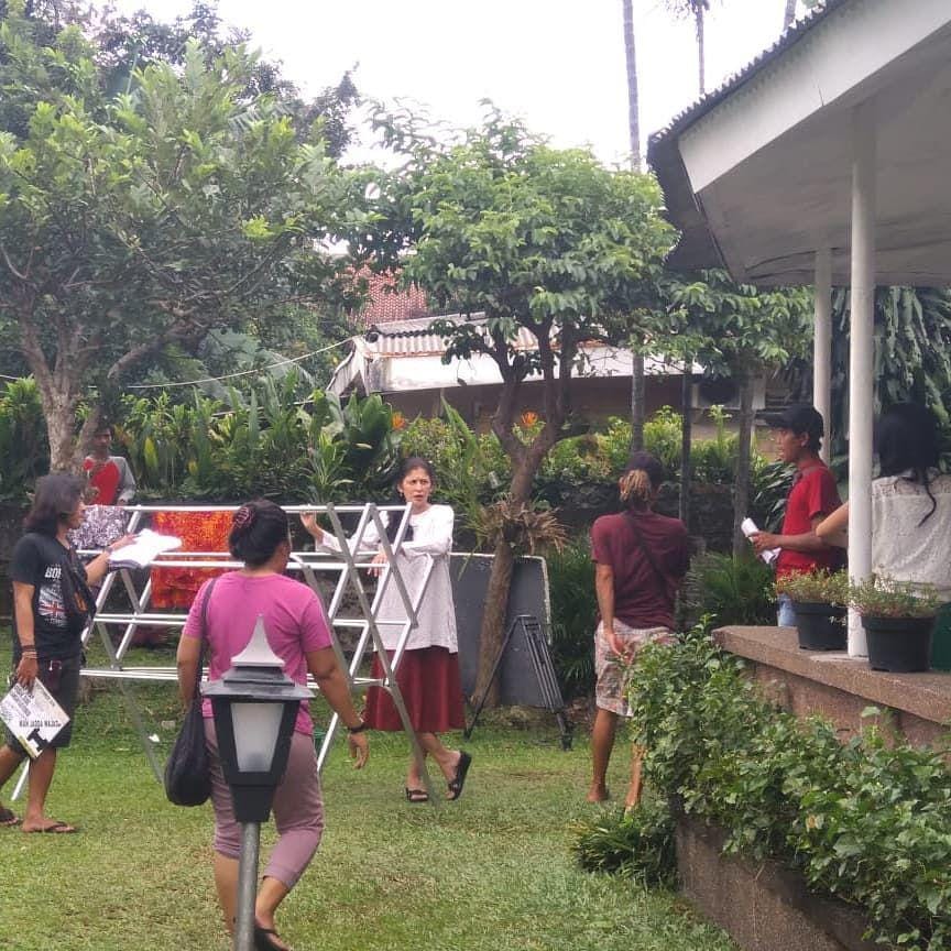 Instagram.com/monica_oemardi