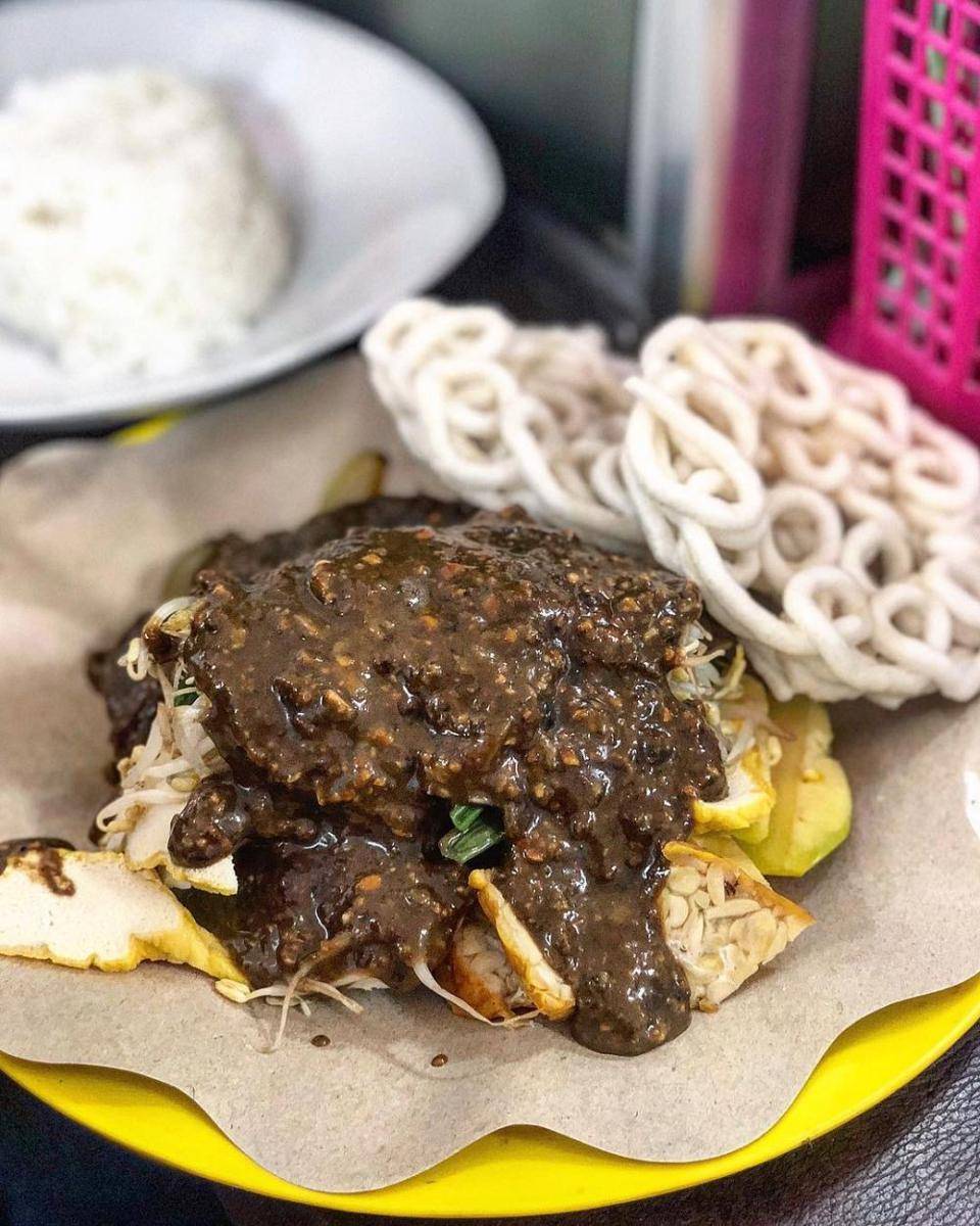 instagram.com/duniakulinersurabaya