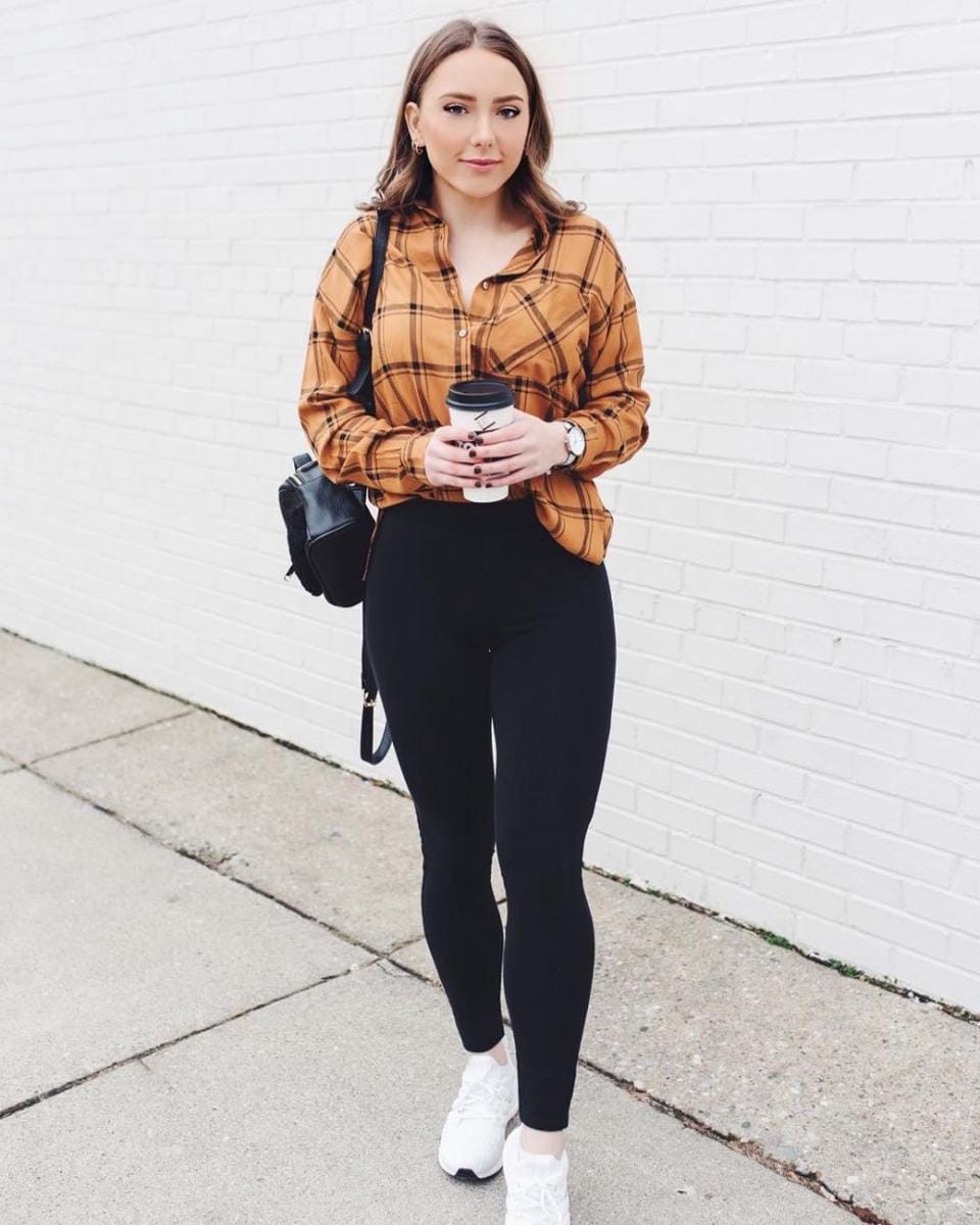 Instagram.com/hailiescott1