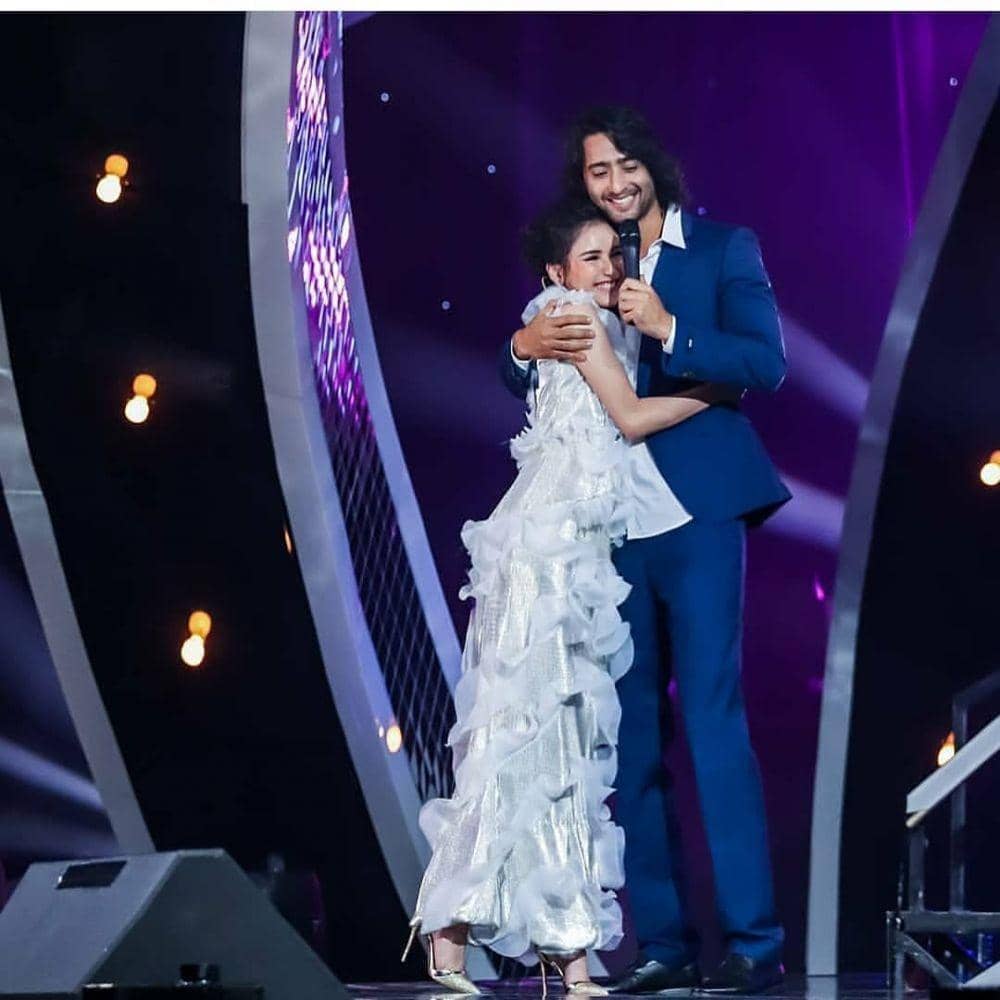 instagram.com/ayutingtin_fans92