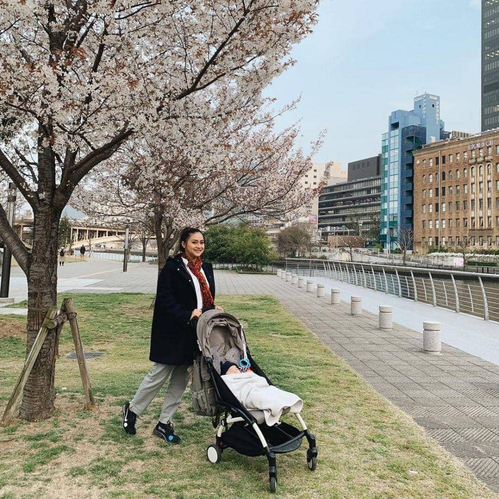 Instagram.com/riniyulianti