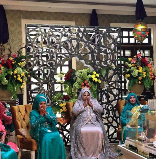 instagram.com/elvy_sukaesih