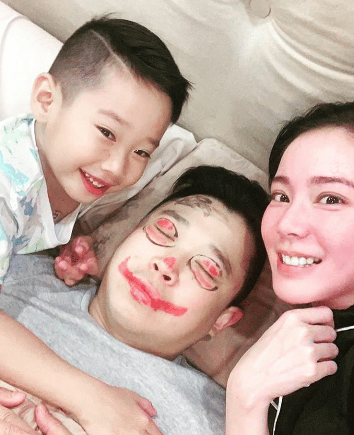 instagram.com/bsoe83