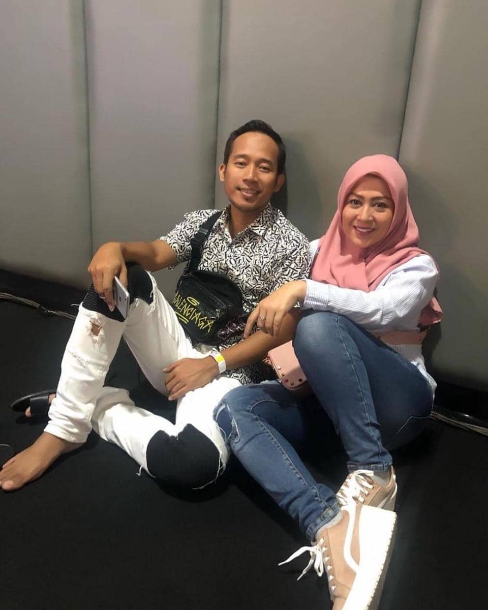 instagram.com/dennycagur