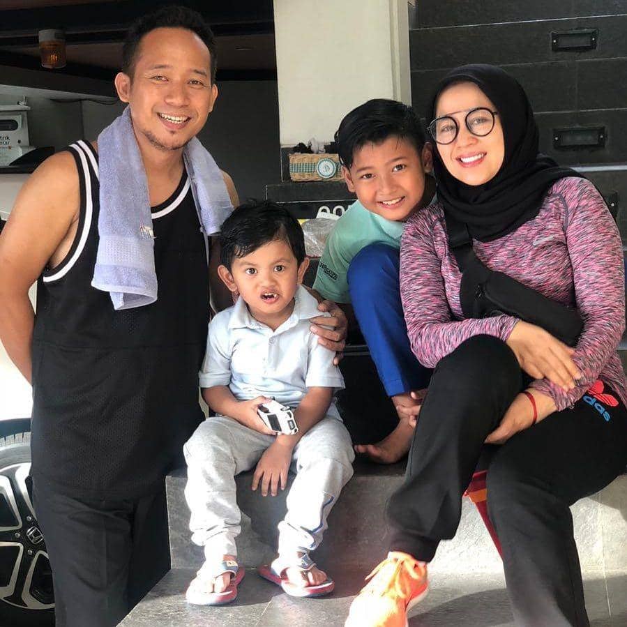 instagram.com/dennycagur